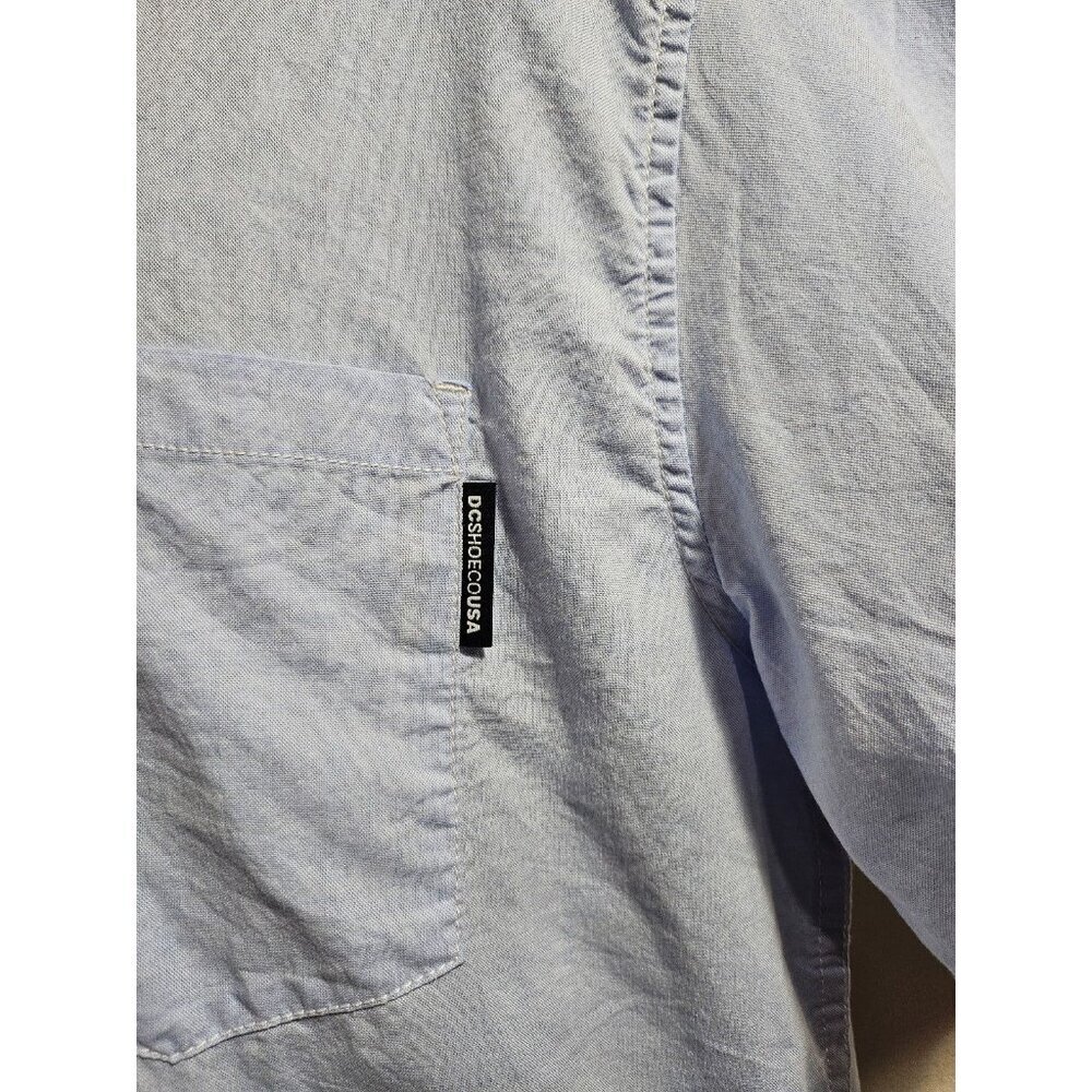 NWT DC Shoes Light Blue Short Sleeve Oxford Shirt XL - Picture 5 of 10
